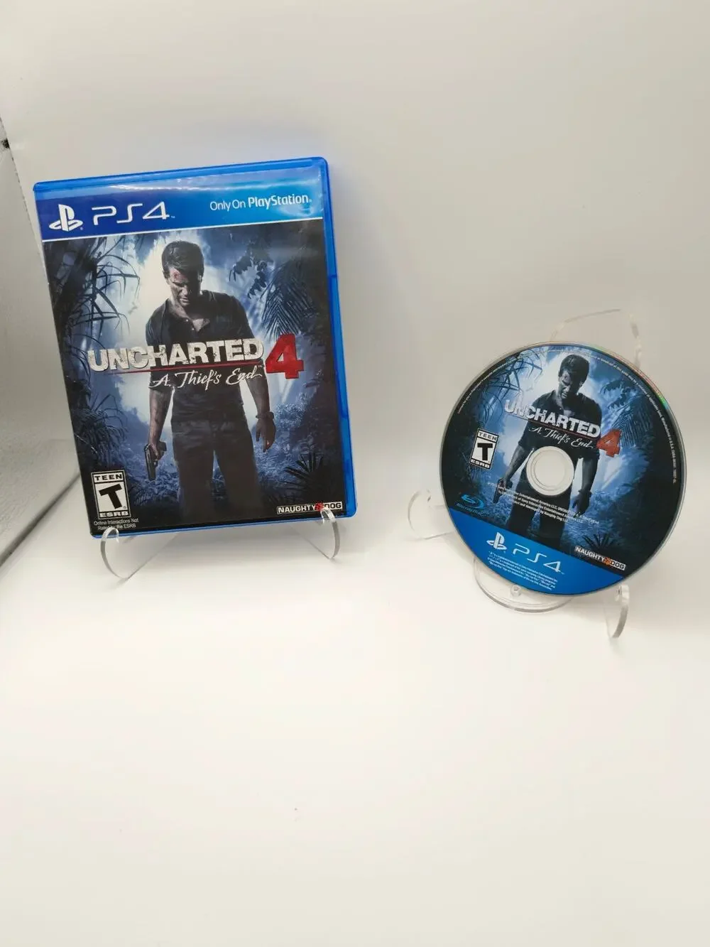 Uncharted 4 A Thief's End PS4 Case and Disc Tested